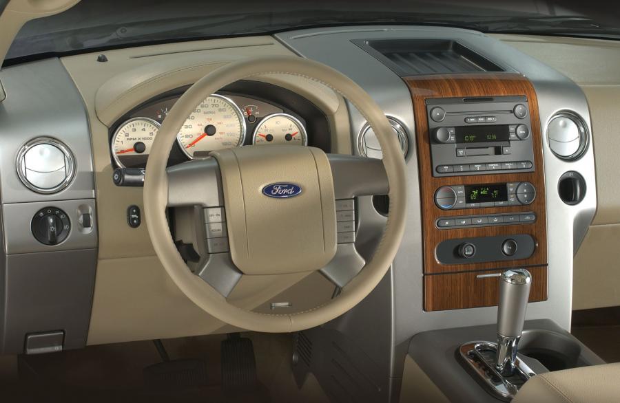  Ford F-150 SuperCab 2004 года  (фото 38 из 47)